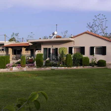 Voulas Apartments Stoúpa Dış mekan fotoğraf