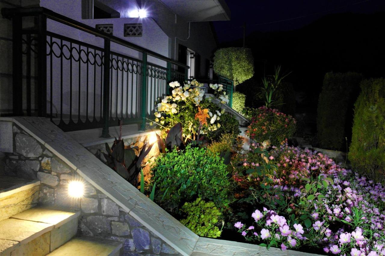 Voulas Apartments Stoúpa Dış mekan fotoğraf